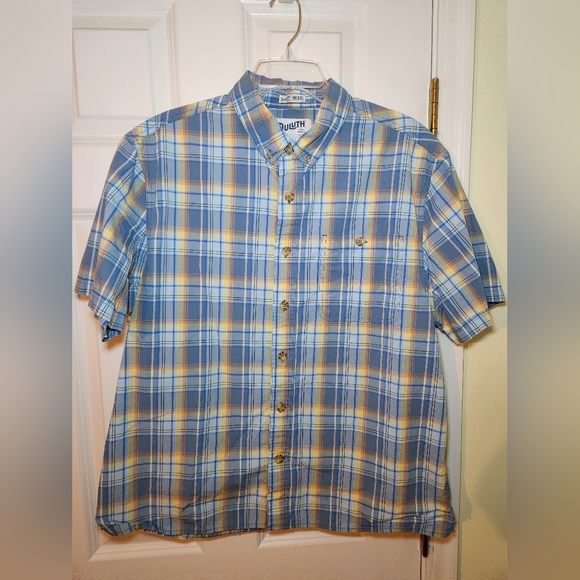 Duluth Untucked Short Slv Button Up Blue Plaid Shirt Mens Large Relaxed Fit BBQ - Picture 1 of 7